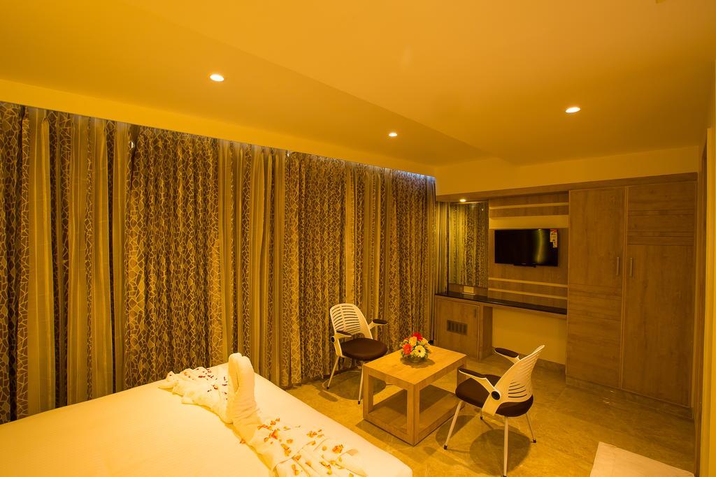Hotel Radha Prasad Erode Bilik gambar