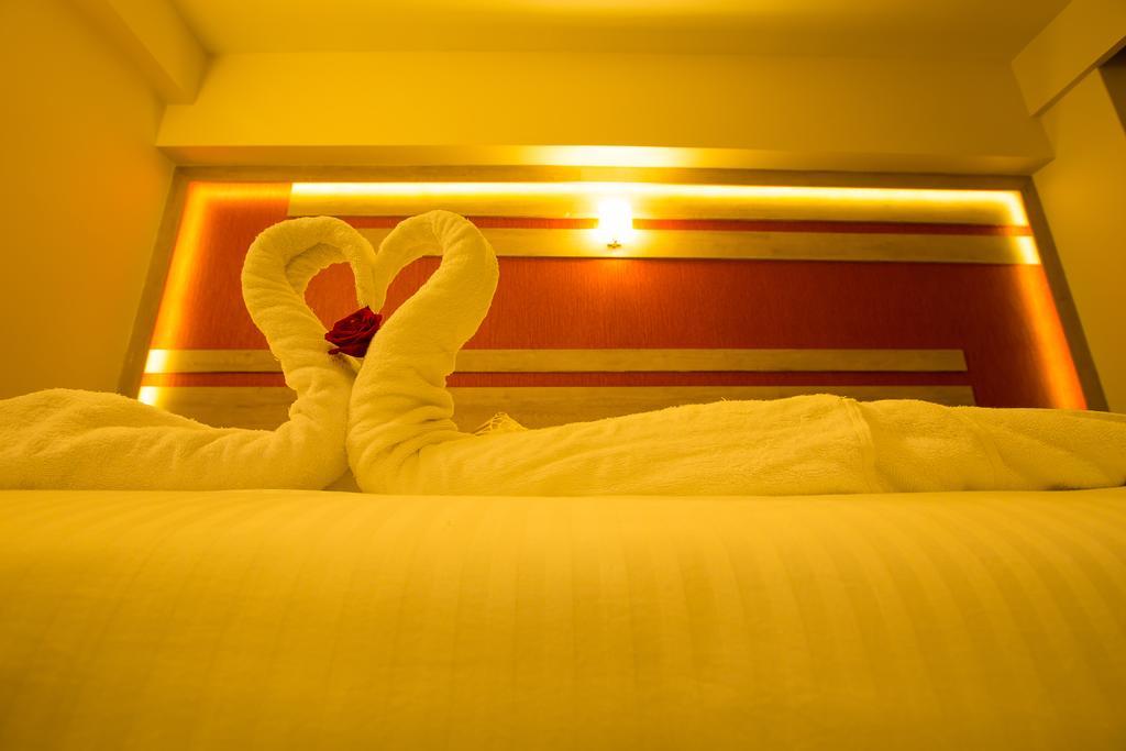Hotel Radha Prasad Erode Bilik gambar
