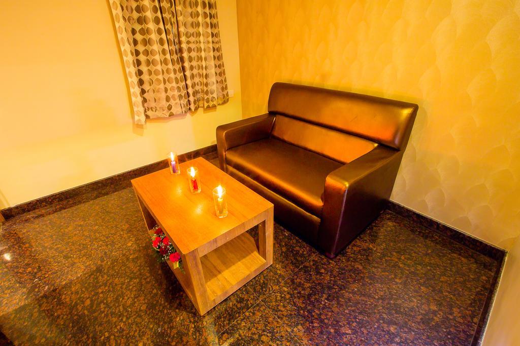 Hotel Radha Prasad Erode Bilik gambar